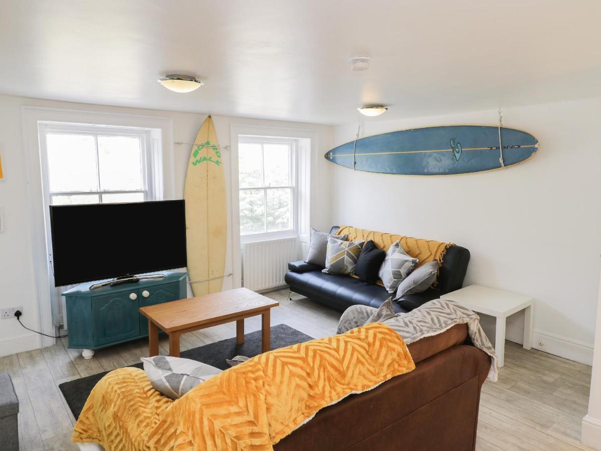 Ferienwohnung The Surfers Bolt Hole Whitby Exterior foto