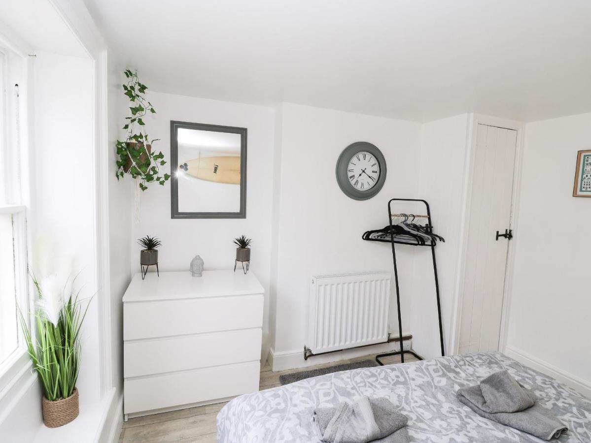 Ferienwohnung The Surfers Bolt Hole Whitby Exterior foto