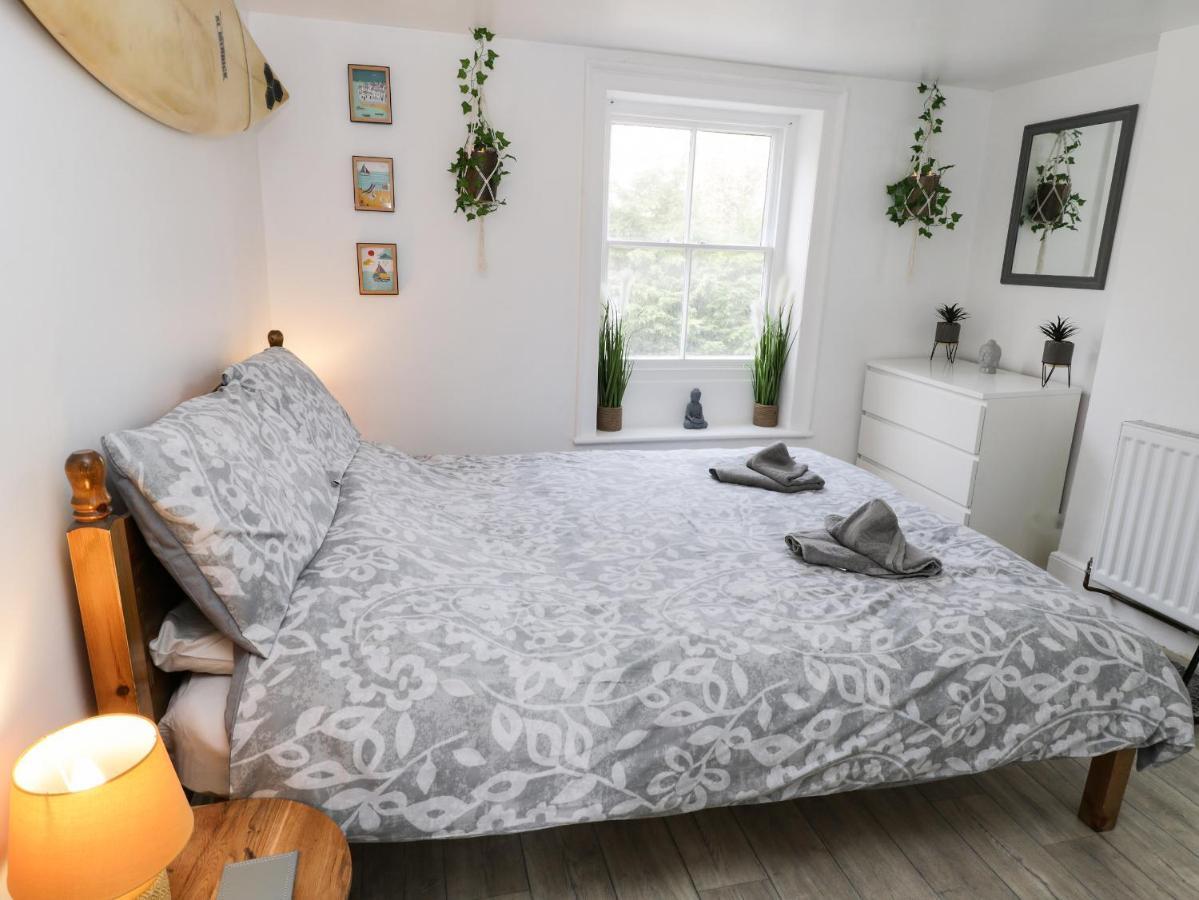 Ferienwohnung The Surfers Bolt Hole Whitby Exterior foto